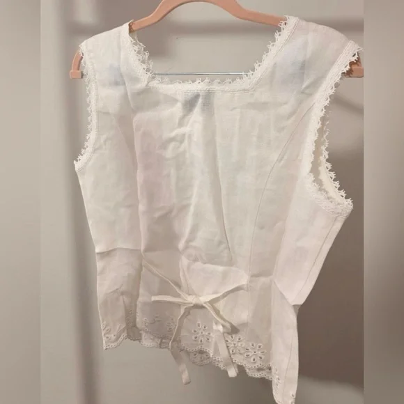 Reformation Lorie Linen top NWOT, size 6 - Picture 7 of 7